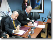 Ecuadorian Ministry of Mines and Oil signs agreement to finance environmental study