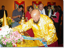 Venezuela: The Sacred Relics of Buddha at the CAF