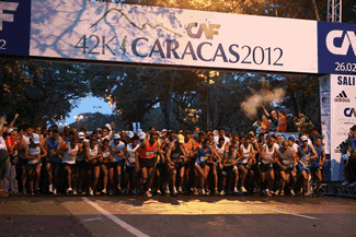 Bolivian athletes commend CAF Caracas Marathon, encourage participation in 2013 edition
