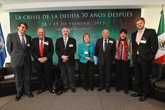 Conferencia "La crisis de la deuda 30 años después" 