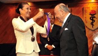 Presidente Ejecutivo de CAF recibió Honoris Causa de la Universidad Peruana Cayetano Heredia