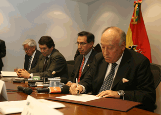  CAF to Support Human Capital, Small Business Development and Rural Electricity Projects in Bolivia