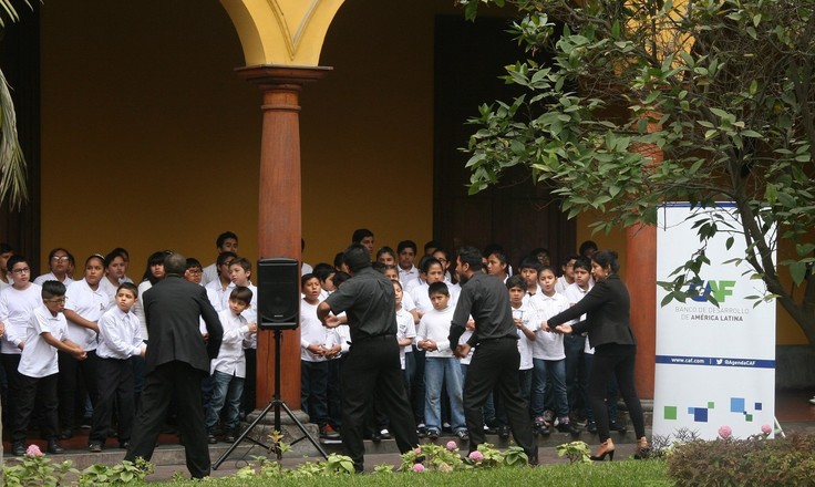 Recital de cierre del Taller Voces Latinas a Coro en Lima